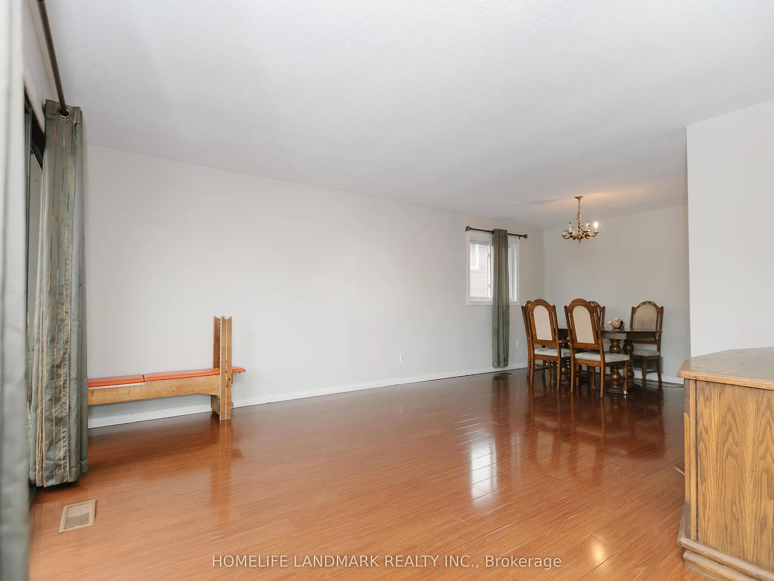 3 bed, $2,800 — Photo 3