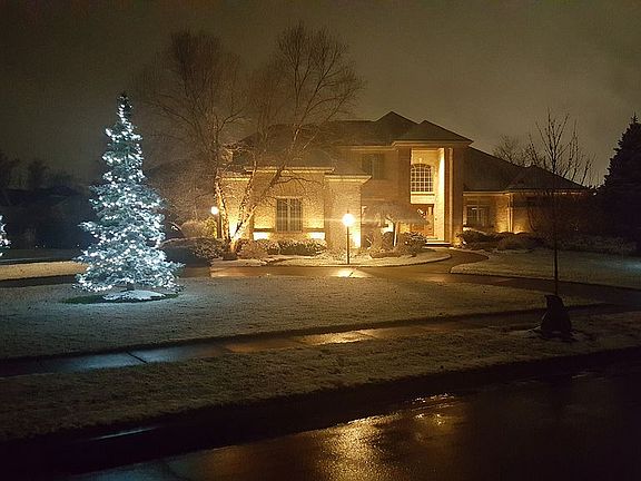 4th image of 9800 Farmstead Dr
