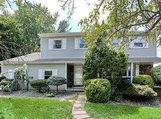 13 Argow Pl, Nanuet, NY 10954