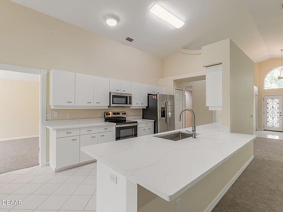 5th image of 6274 Palm Vista St