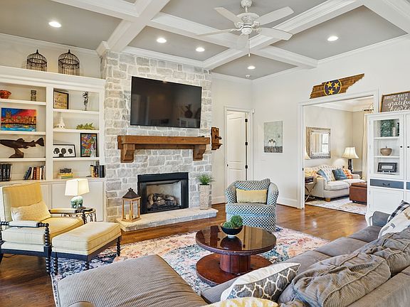 5th image of 6608 Hastings Ln