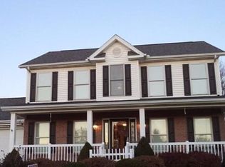 1831 Harris Ln, Xenia, OH 45385