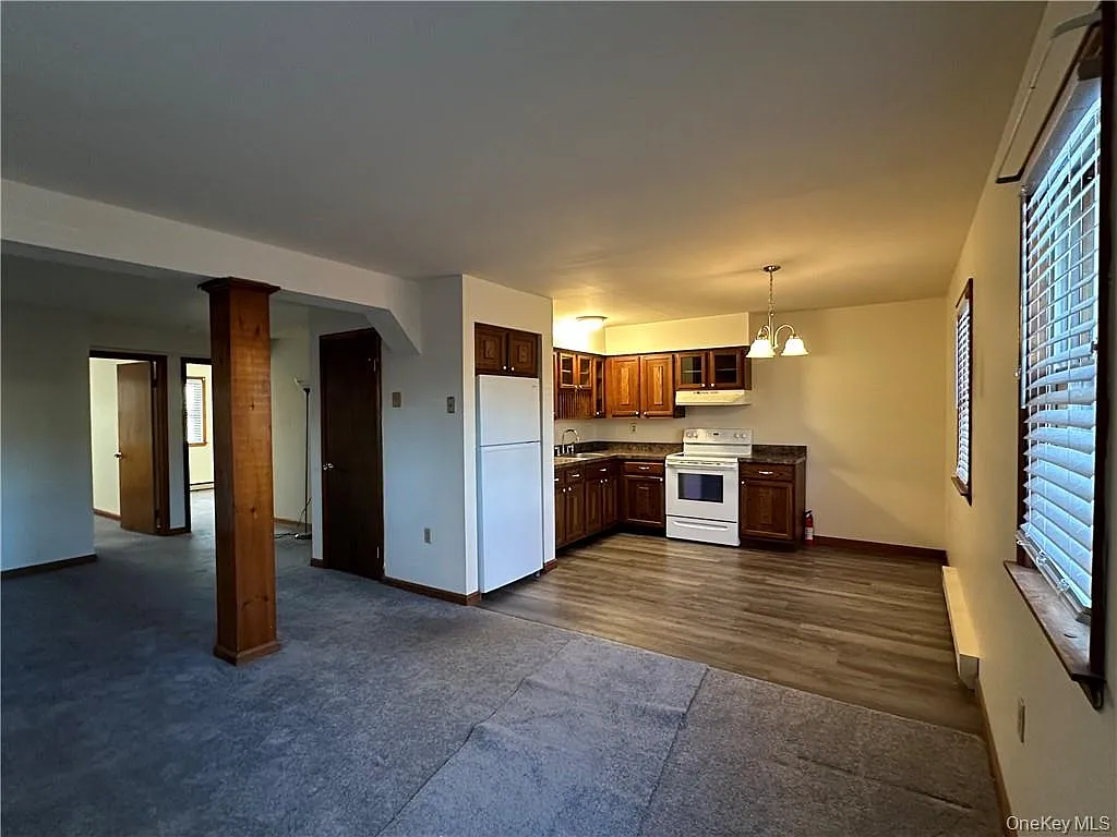 Building Photo - 15 Kelly Ln #E