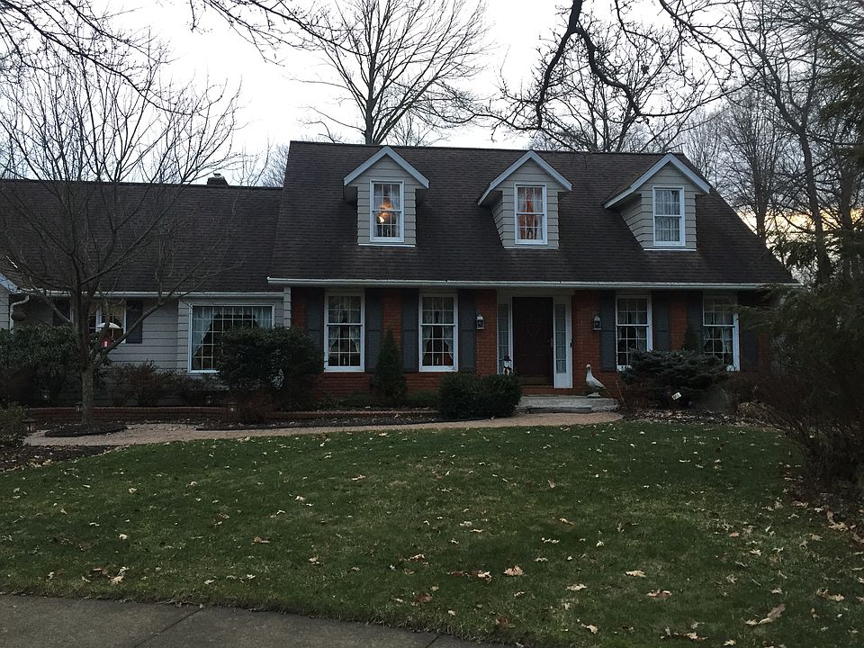 1st image of 1551 Rosewood Dr