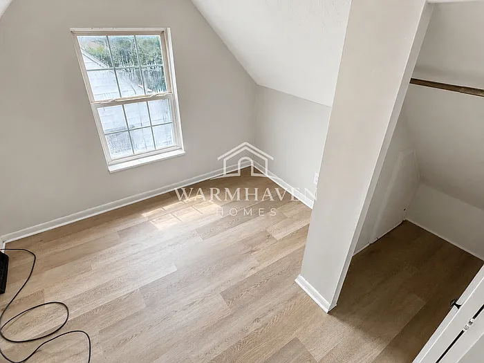 639 N Way St — Photo 10