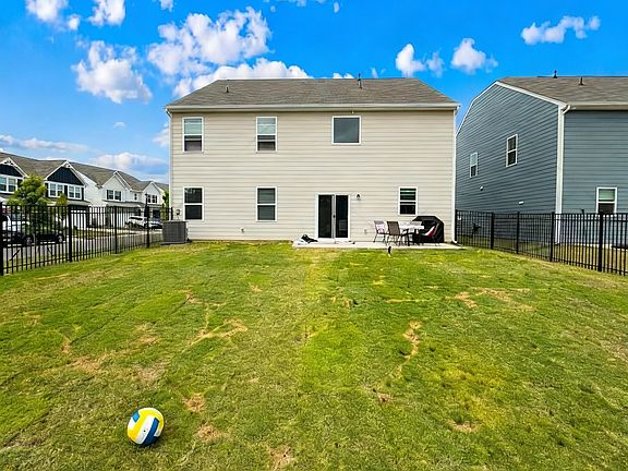 4th image of 8863 Vanderbilt Rd