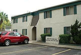 1st image of 3818 Cortez Dr APT A