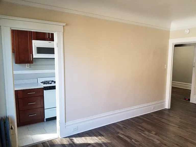 1209 Bush St #5 — Photo 7
