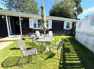 Causeway Inn, Vineyard Haven, MA 02568