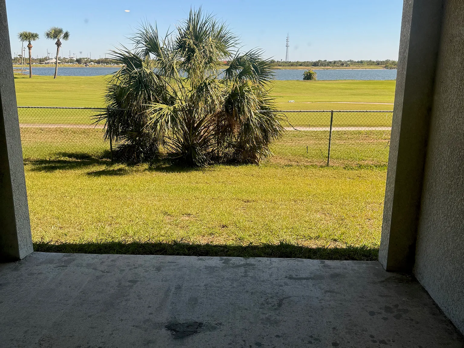 3 bed, 1247 sqft, $1,695 — Photo 2