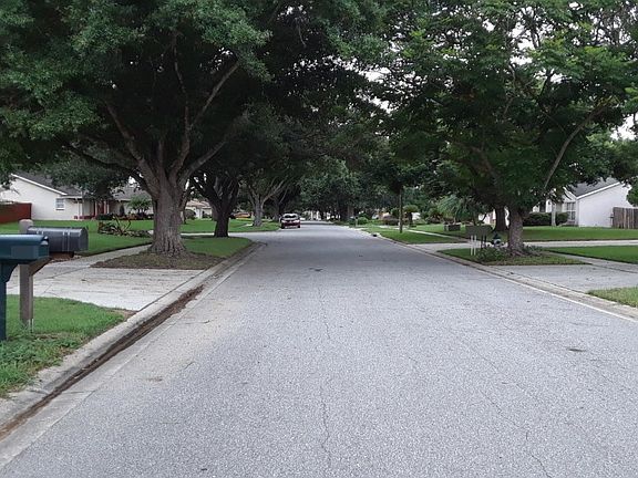 5th image of 8155 Wellsmere Cir