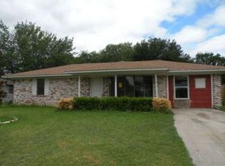 113 Southside Dr, Sanger, TX 76266
