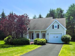 7 Clover Ln UNIT 7, Farmington, CT 06032
