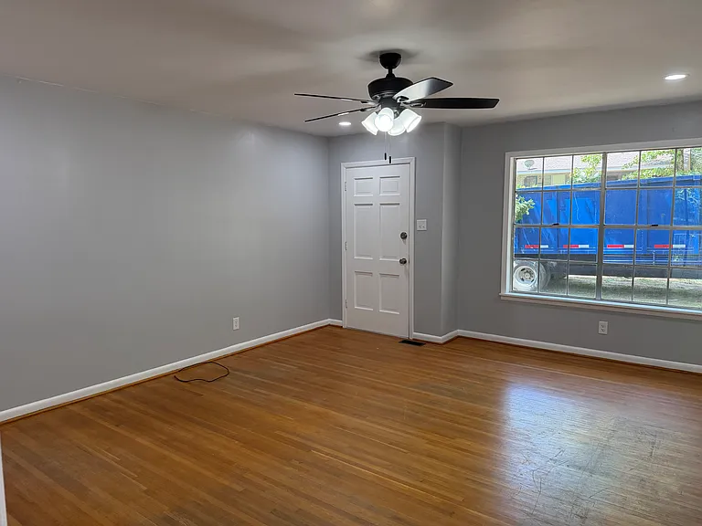 4924 Candlewick Ln — Photo 11