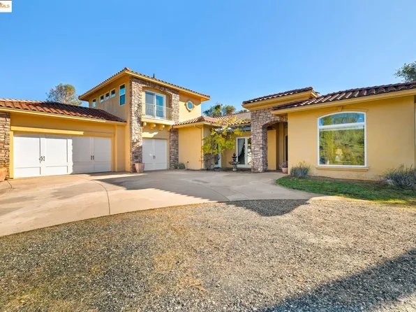 21190 Lyons Bald Mountain Rd, Sonora, CA 95370