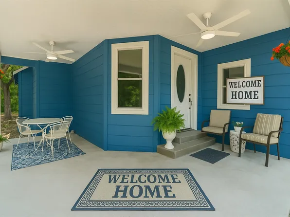 479 County Road 27450, Honey Grove, TX 75446