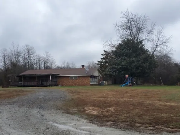509 Daffodil Rd, Romance, AR 72136