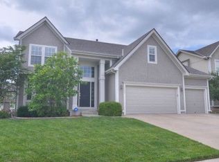 13200 W 137th Pl, Overland Park, KS 66221