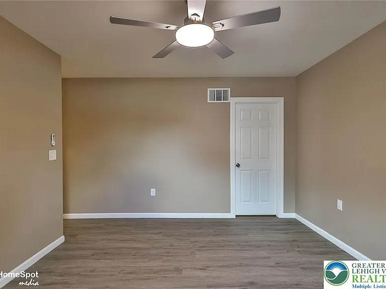 1210 W Turner St #1 — Photo 20