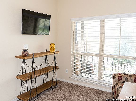 4th image of 5388 Kingswood St