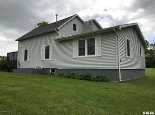 12102 State Route 14, Mc Leansboro, IL 62859