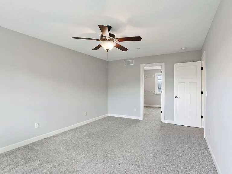 567 Ravencroft Rd — Photo 18