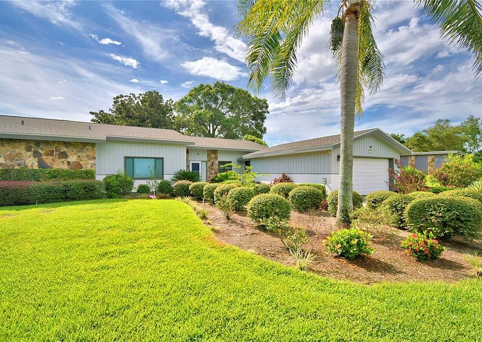 1st image of 118 CANTERBURY DRIVE