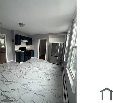 5th image of 544 Grove St Unit 5