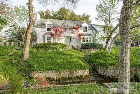 1st image of 5722 Farquhar Ln