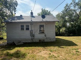 830 E Rogers Ave, Decatur, IL 62521