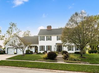310 Fairway Lakes Dr, Franklin, IN 46131