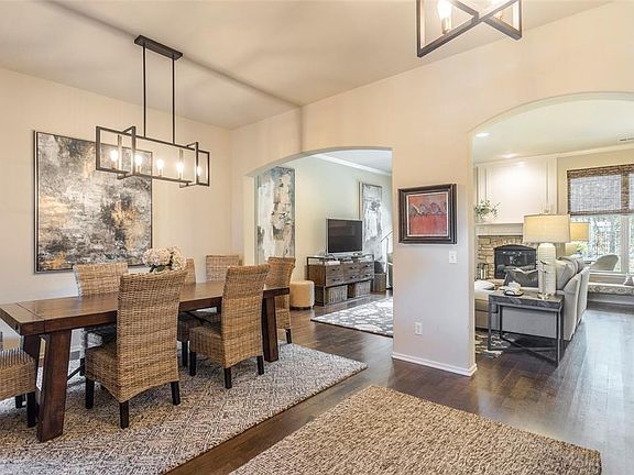 4th image of 224 Nature Ln