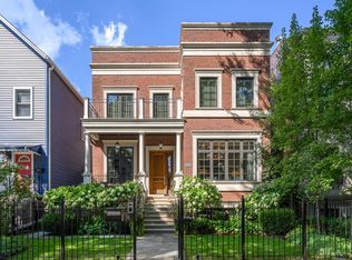 2730 N Magnolia Ave, Chicago, IL 60614