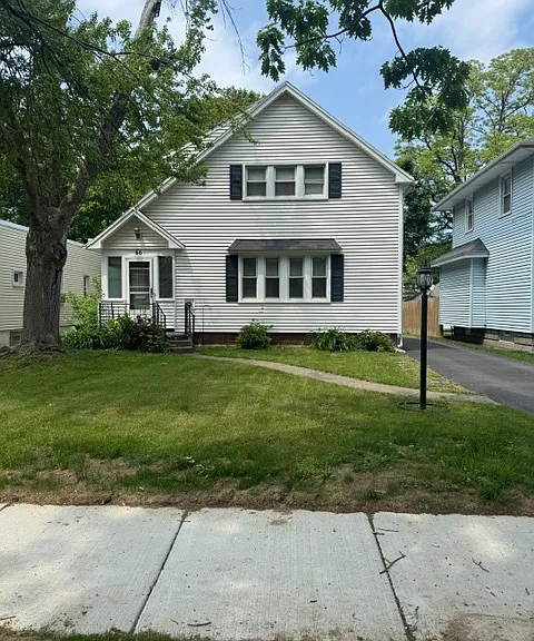 66 Armstrong Ave — Photo 1