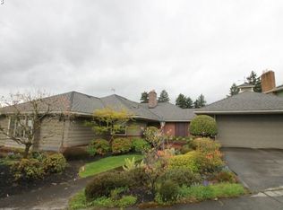 6505 SE Stark St, Portland, OR