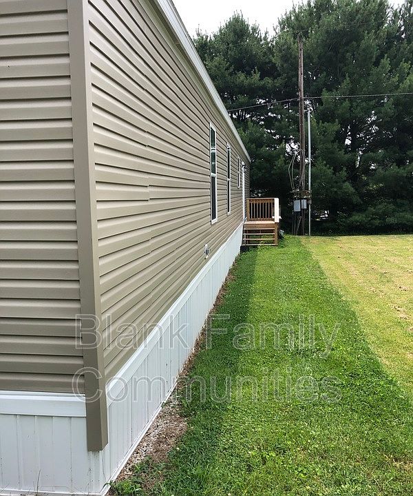 2nd image of 3250 Maysville Pike Lot 38
