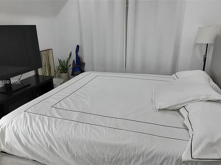 1845 NW 4th Ave #17 — Photo 37