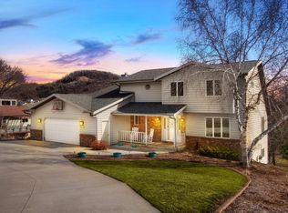 710 N 4th St, La Crescent, MN 55947