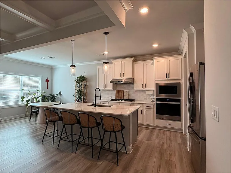 289 Ryston Way — Photo 8