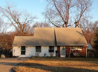 32 Violet Rd, Levittown, PA 19057