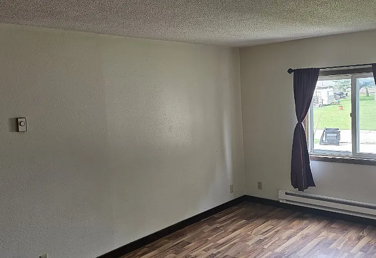 106 Mechanic St #6 — Photo 2