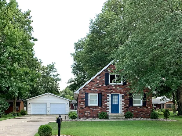 202 Linda St, Germantown, IL 62245