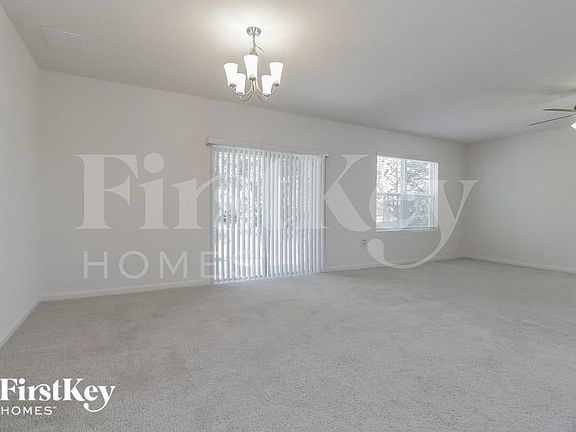 3rd image of 893 Taluga Ave SE