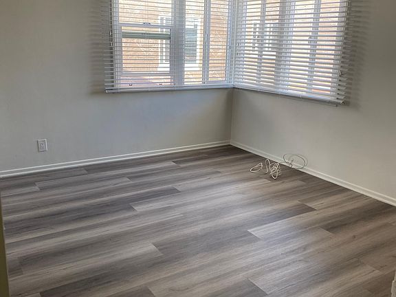 4th image of 1426 S Redondo Blvd #6