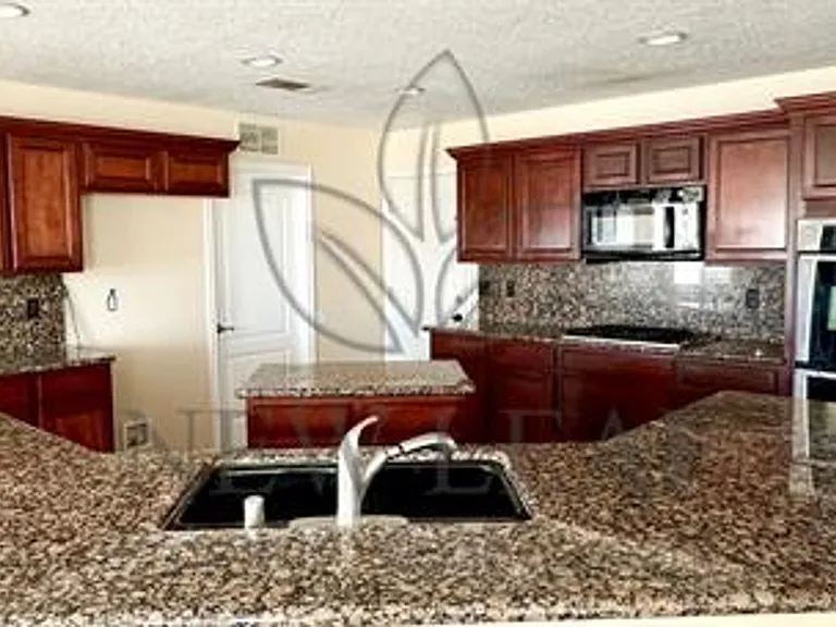 6587 Coyote Rd — Photo 29