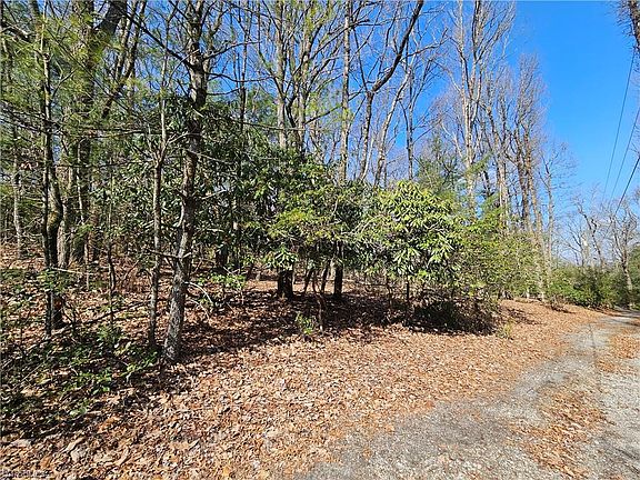 2nd image of Mount Retreat Rd Lot 21