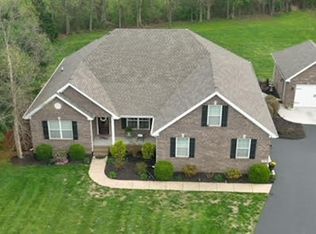 374 Roseberry Cir, Bowling Green, KY 42104