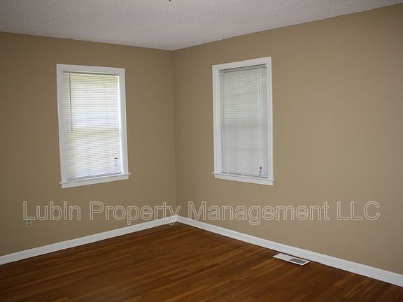 5th image of 4640 Plato Ave