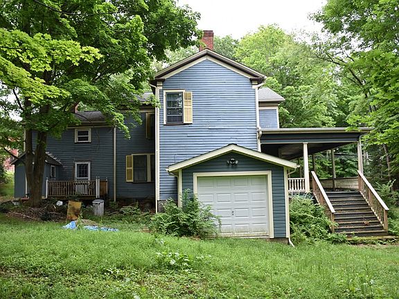 4th image of 628 Highland Ave