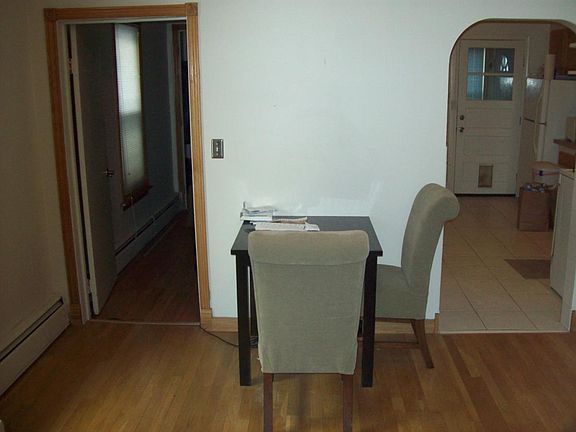 3rd image of 2815 Dupont Ave S APT 1